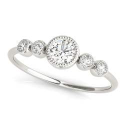 5 STONE FASHION RING ROUND CENTER
